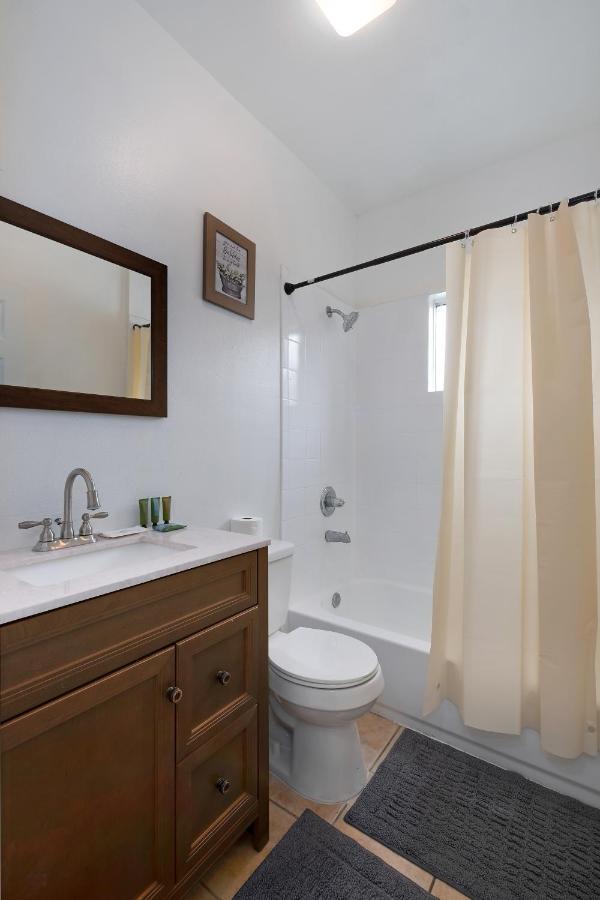 Los Angeles Retreat Close To Hotspots Ngoại thất bức ảnh